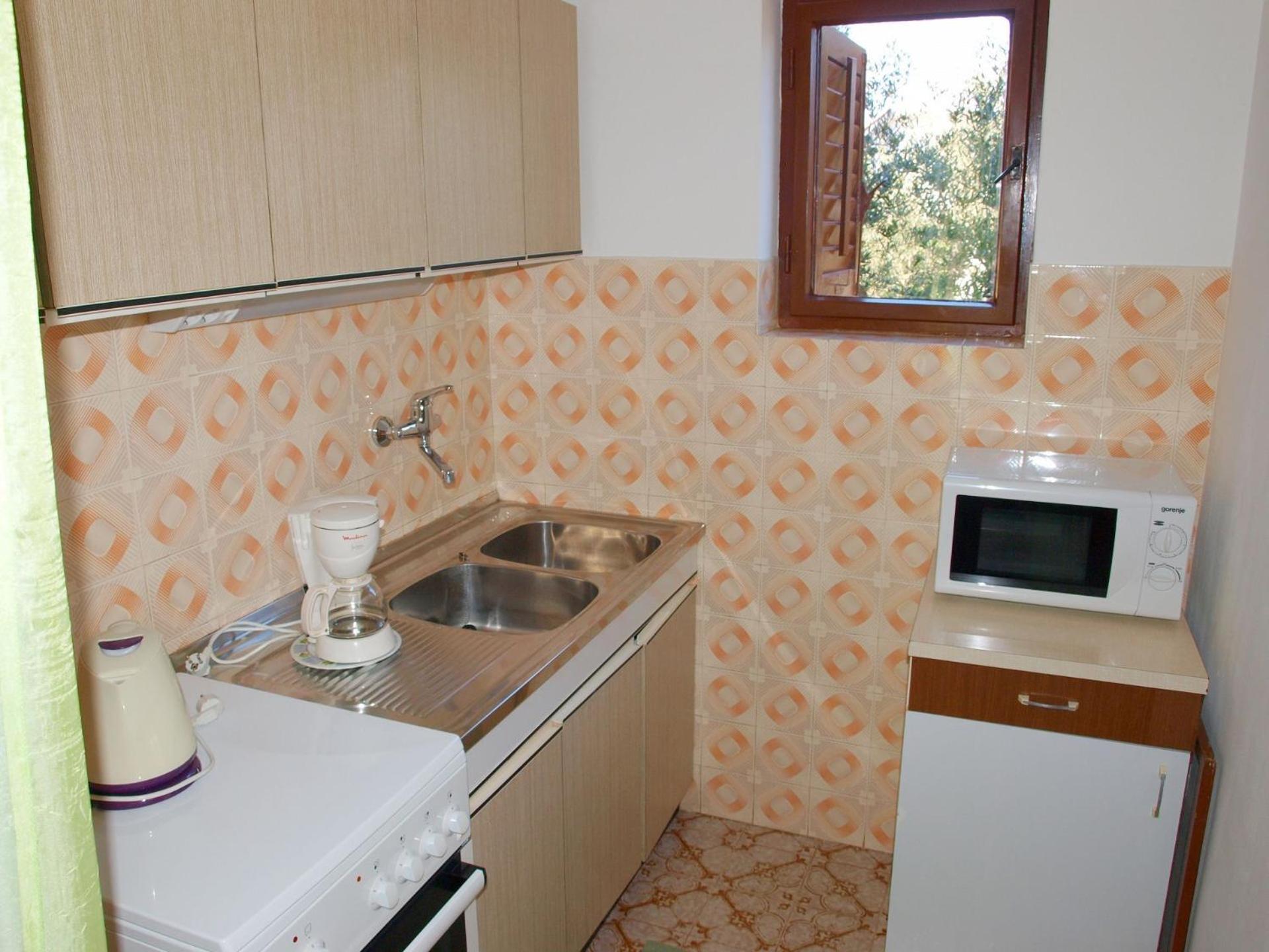 Apartments Mirja - 100M From The Beach & Parking Trogir Buitenkant foto