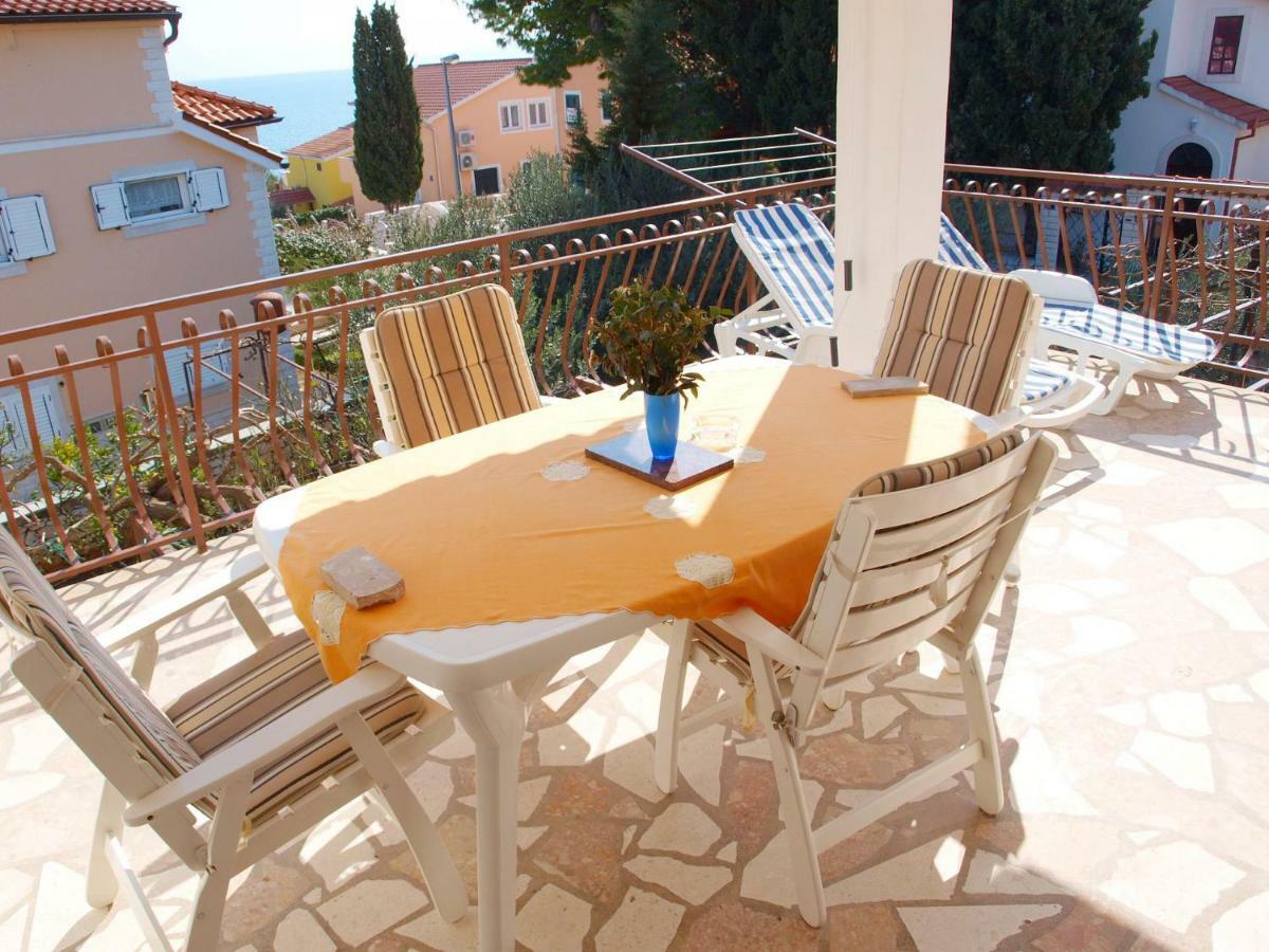 Apartments Mirja - 100M From The Beach & Parking Trogir Buitenkant foto